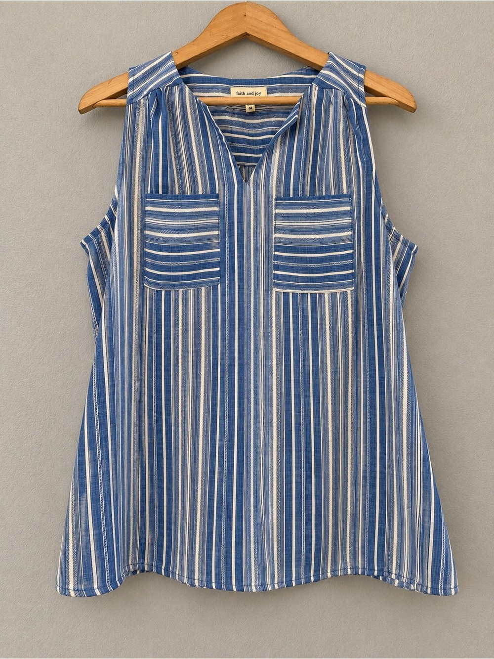 Faith and Joy by Monteau Women’s M Blue White Striped Sleeveless Blouse Pocket